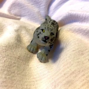 Safari Ltd Snow Leopard